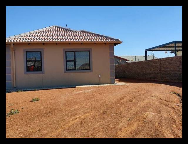 3 BEDROOM HOUSE FOR SALE IN REIGERPARK